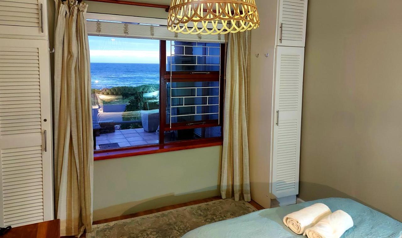La Mer Seafront Selfcatering Accommodation Клейнмонт Екстериор снимка