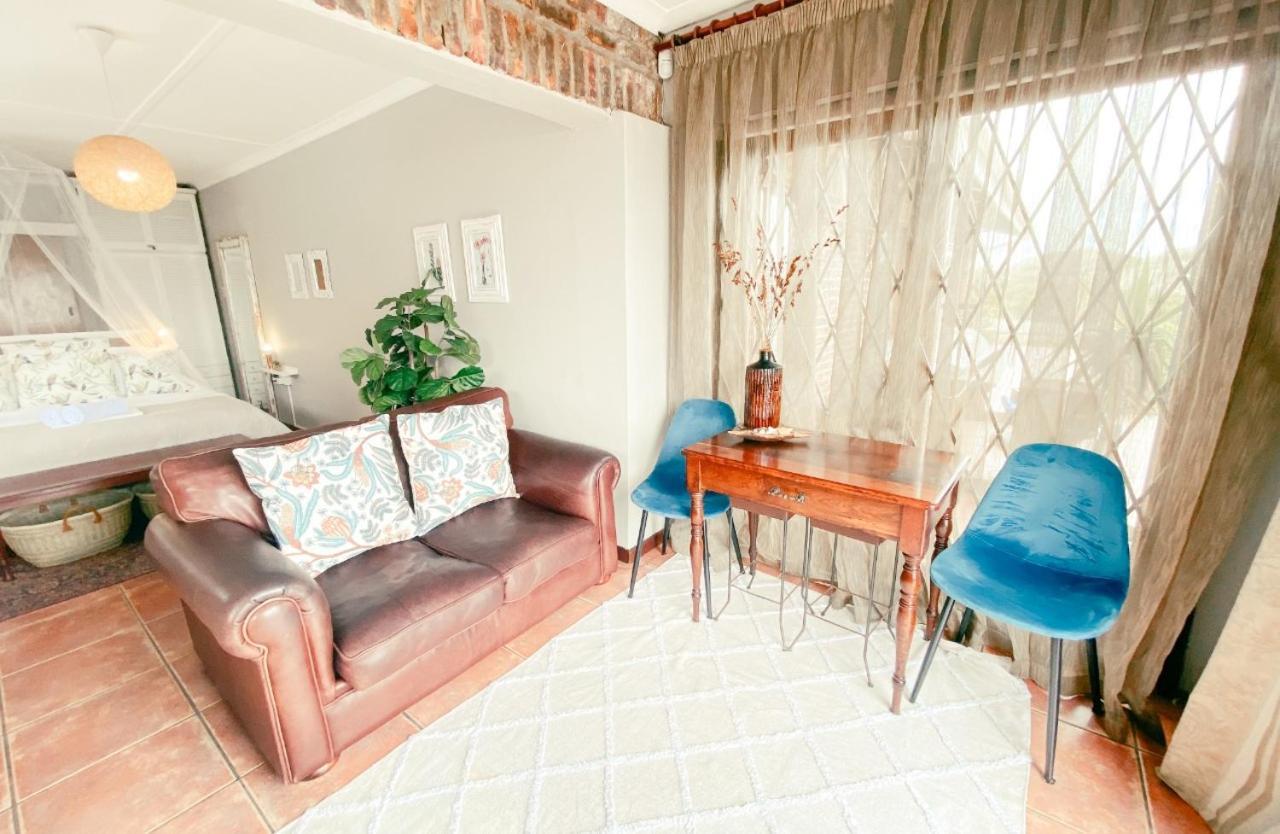 La Mer Seafront Selfcatering Accommodation Клейнмонт Екстериор снимка