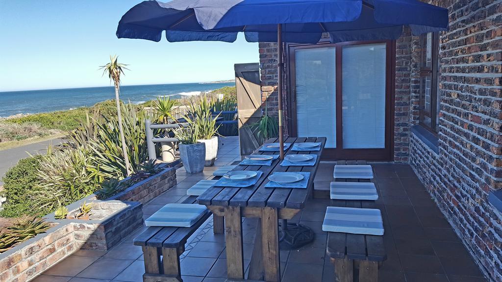 La Mer Seafront Selfcatering Accommodation Клейнмонт Екстериор снимка