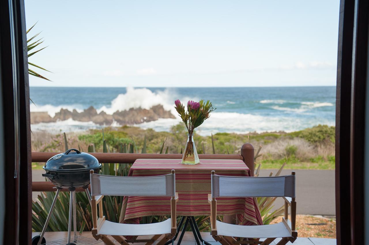 La Mer Seafront Selfcatering Accommodation Клейнмонт Екстериор снимка