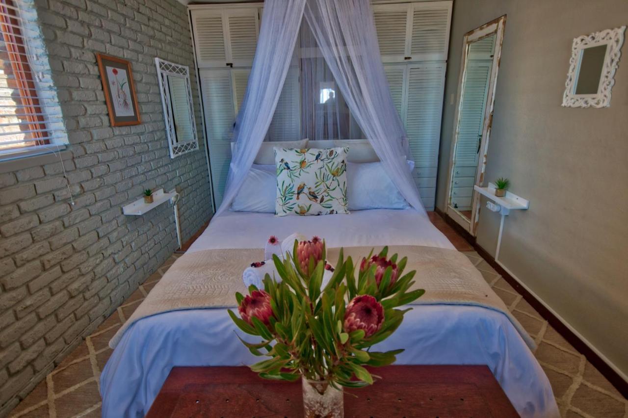 La Mer Seafront Selfcatering Accommodation Клейнмонт Екстериор снимка